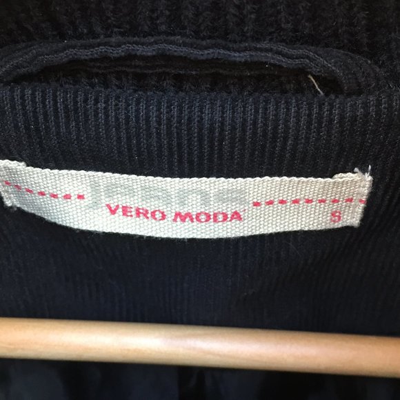 Vero Moda Citro bomber jacket in black - size S - Picture 2 of 9